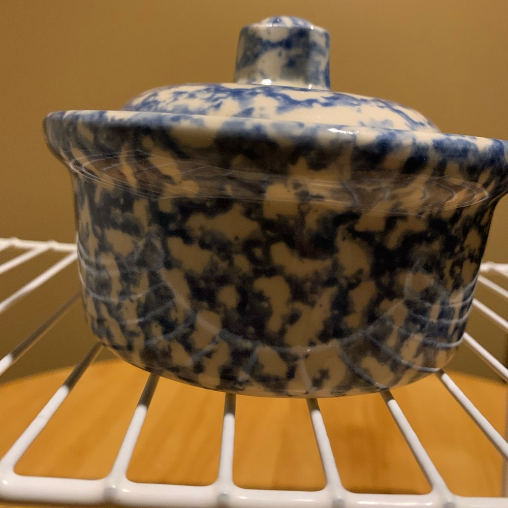 Vintage Bel-Terr Sponge Blue Pottery Butter/ SugarBowl